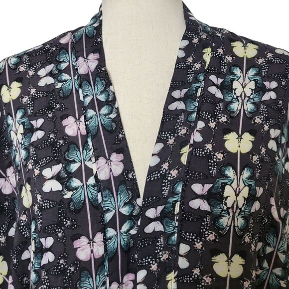 Victoria's Secret Butterfly Kimono Bathrobe/ Cover Up Size S/XS - Picture 4 of 8